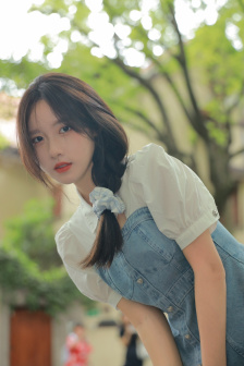 白发魔女蒋勤勤版